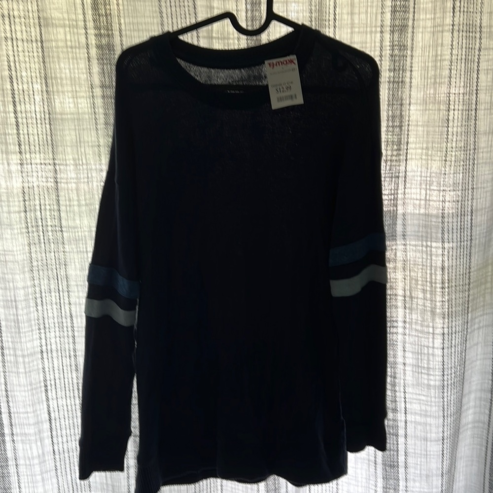 American eagle long sleeve shirt